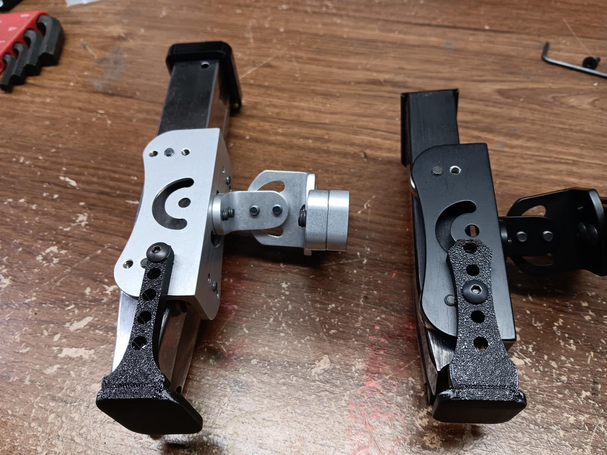 4mag Magazine Pouch from Lee Holster Hangers